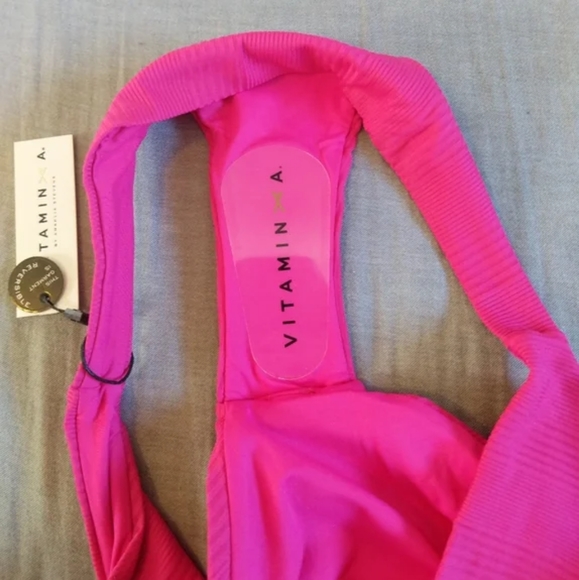 Vitamin A Mila Convertible Bandeau Bikini Top Luciana Bottoms Hot Pink Malaia - Picture 11 of 11
